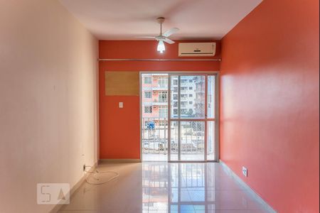 Apartamento para alugar com 60m², 1 quarto e 1 vagaSala