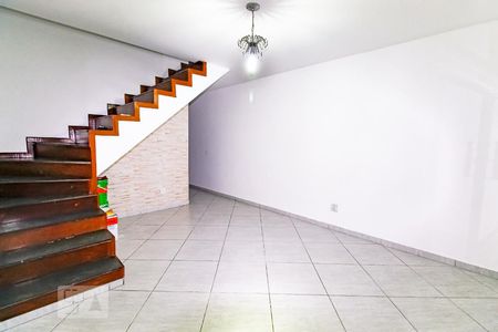 Sala de casa à venda com 4 quartos, 250m² em Jardim Las Vegas, Guarulhos