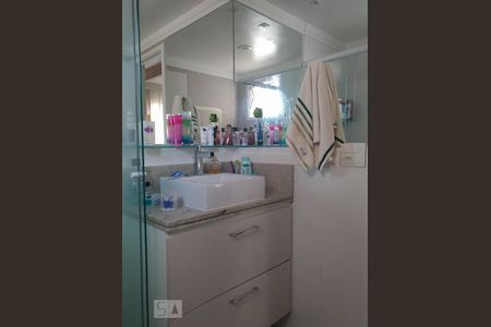 Apartamento à venda com 72m², 2 quartos e 1 vagaSuite