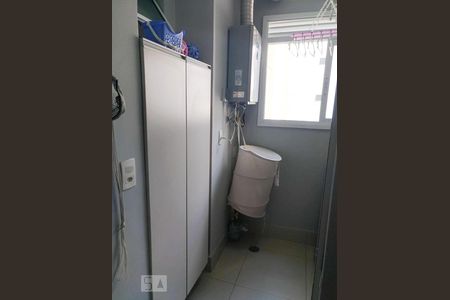 Apartamento à venda com 72m², 2 quartos e 1 vagaÁrea de Serviço