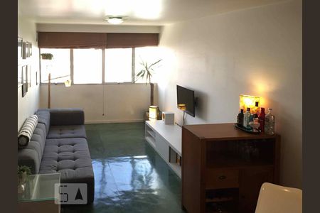 Apartamento para alugar com 83m², 2 quartos e 1 vagaSala