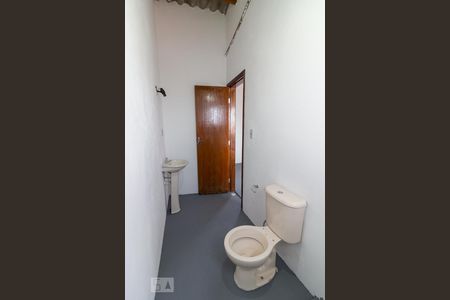 Casa para alugar com 125m², 3 quartos e 1 vagaEdícula - banheiro