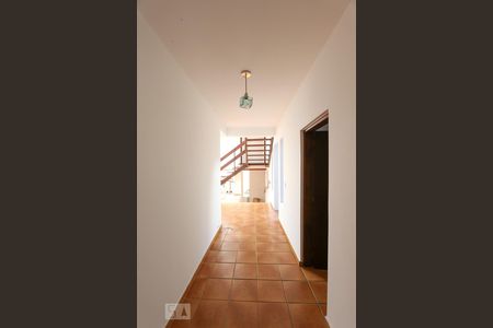 Corredor de entrada de casa à venda com 5 quartos, 300m² em Vila Andrade, São Paulo