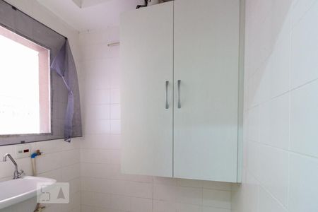 Apartamento à venda com 135m², 4 quartos e 2 vagas Apartamento à venda com 135m², 4 quartos e 2 vagasÁrea de Serviço