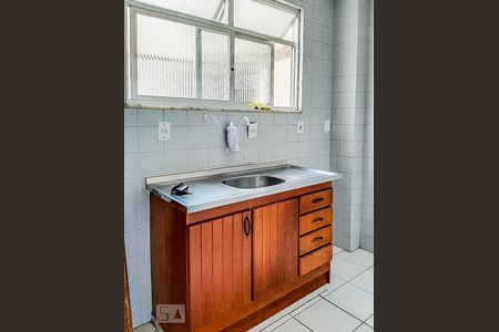 Cozinha de apartamento para alugar com 1 quarto, 44m² em Ribeira, Rio de Janeiro