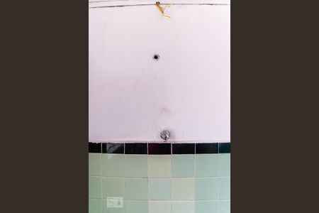 Banheiro de casa para alugar com 2 quartos, 55m² em Vila Maria Alta, São Paulo