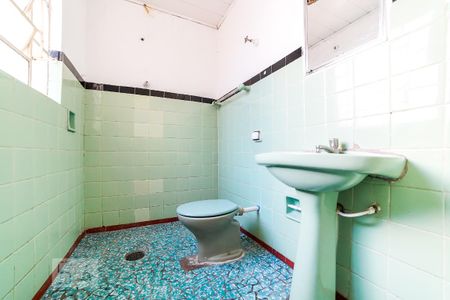 Banheiro de casa para alugar com 2 quartos, 55m² em Vila Maria Alta, São Paulo