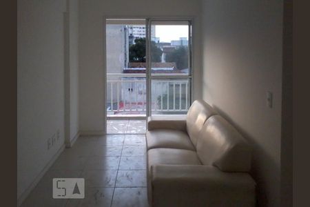 Sala de apartamento para alugar com 2 quartos, 55m² em São Francisco Xavier, Rio de Janeiro