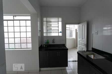 Cozinha de casa para alugar com 3 quartos, 100m² em Renascença, Belo Horizonte
