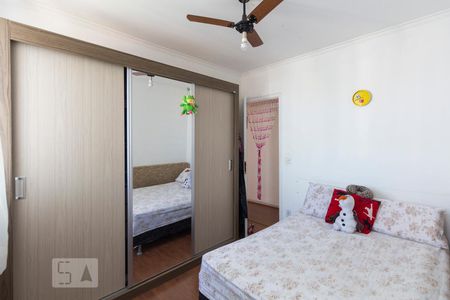 Apartamento à venda com 69m², 2 quartos e 1 vagaQuarto 2