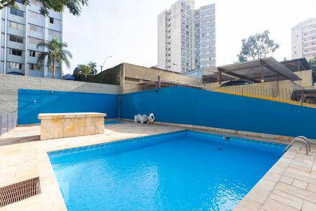 Apartamento à venda com 69m², 2 quartos e 1 vagaPiscina