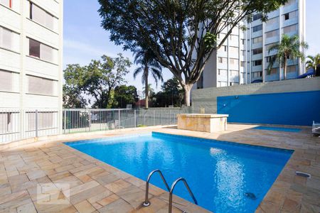 Apartamento à venda com 69m², 2 quartos e 1 vagaPiscina