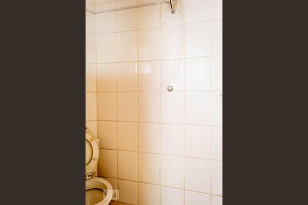 Casa à venda com 185m², 2 quartos e 1 vagaBanheiro de Serviço