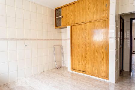 Casa à venda com 185m², 2 quartos e 1 vagaCozinha