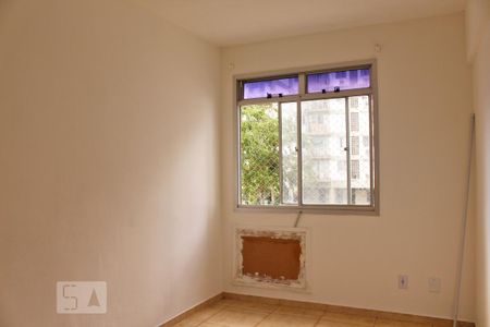 Quarto 1 de apartamento para alugar com 2 quartos, 70m² em Itanhangá, Rio de Janeiro