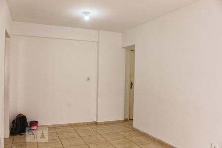 Sala de apartamento para alugar com 2 quartos, 70m² em Itanhangá, Rio de Janeiro