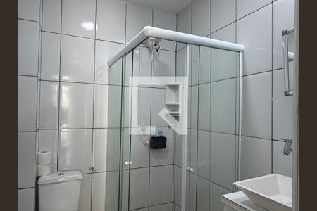 Banheiro  de kitnet/studio para alugar com 1 quarto, 45m² em Anil, Rio de Janeiro