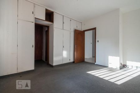 Casa à venda com 500m², 3 quartos e 6 vagasSuíte 3