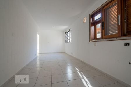 Casa à venda com 500m², 3 quartos e 6 vagasCozinha