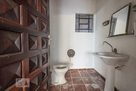 Casa à venda com 500m², 3 quartos e 6 vagasBanheiro