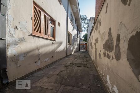 Casa à venda com 500m², 3 quartos e 6 vagasCorredor Lateral