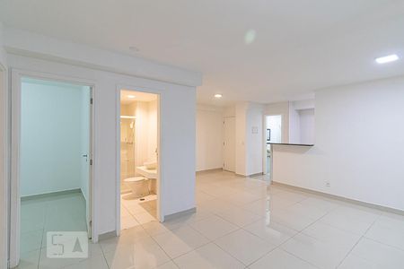 Apartamento para alugar com 85m², 2 quartos e 1 vagaSala