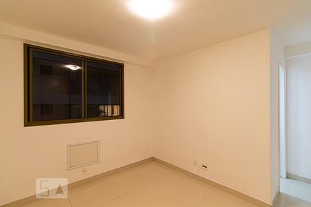 Apartamento para alugar com 85m², 2 quartos e 1 vagaSuíte