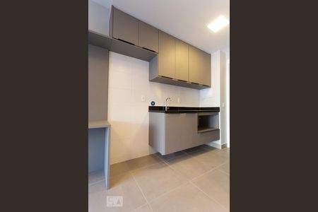 Cozinha de kitnet/studio para alugar com 1 quarto, 25m² em Cerqueira César, São Paulo