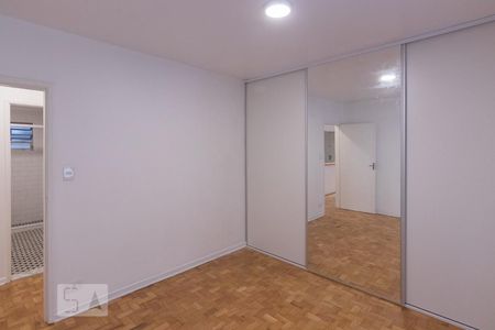 Quarto 1 de apartamento para alugar com 2 quartos, 75m² em Sumarezinho, São Paulo