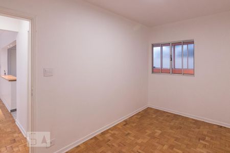Quarto 2 de apartamento para alugar com 2 quartos, 75m² em Sumarezinho, São Paulo