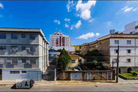 Apartamento para alugar com 68m², 2 quartos e 2 vagasSala - Vista