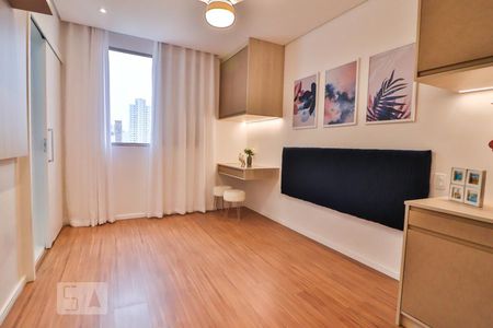 Apartamento para alugar com 120m², 3 quartos e 2 vagasQuarto 2