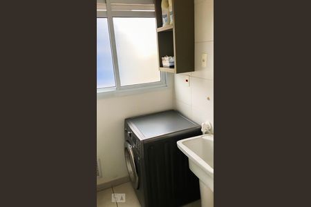 Apartamento para alugar com 55m², 2 quartos e 1 vagaÁrea de Serviço