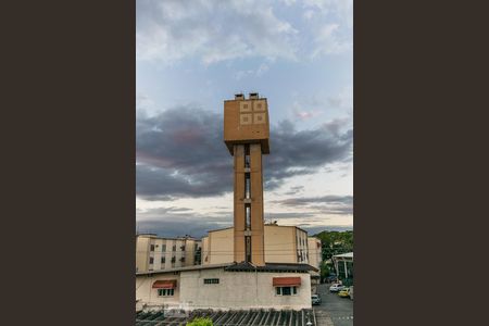 Apartamento à venda com 57m², 2 quartos e 1 vagaÁrea comum - Reservatório d'água