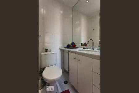 Apartamento à venda com 50m², 2 quartos e 1 vaga Apartamento à venda com 50m², 2 quartos e 1 vagaBanheiro