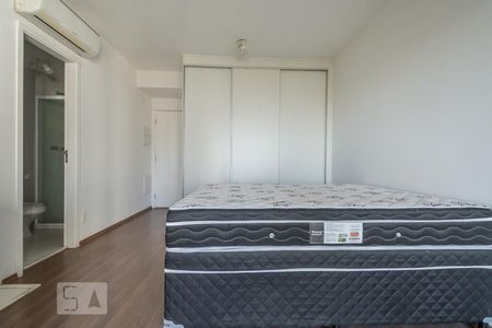 Quarto de kitnet/studio para alugar com 1 quarto, 32m² em Cidade Monções, São Paulo