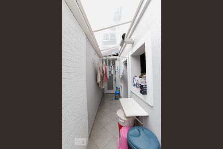 Casa à venda com 270m², 3 quartos e 2 vagasÁrea de Serviço