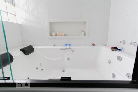 Casa à venda com 270m², 3 quartos e 2 vagasBanheiro da Suíte 3