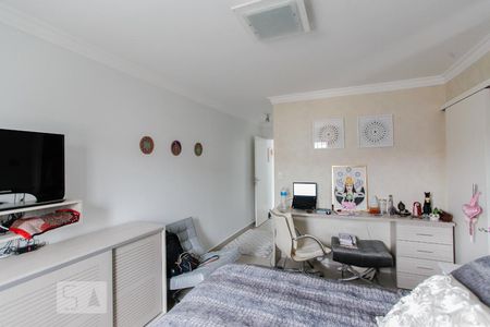 Casa à venda com 270m², 3 quartos e 2 vagasSuíte 3