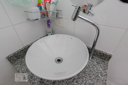 Casa à venda com 270m², 3 quartos e 2 vagasBanheiro da Suíte 2