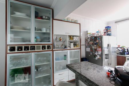 Casa à venda com 270m², 3 quartos e 2 vagasCozinha