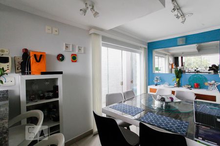 Casa à venda com 270m², 3 quartos e 2 vagasCopa