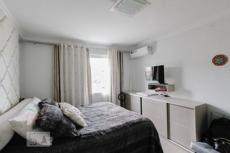 Casa à venda com 270m², 3 quartos e 2 vagasSuíte 3