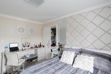 Casa à venda com 270m², 3 quartos e 2 vagasSuíte 3