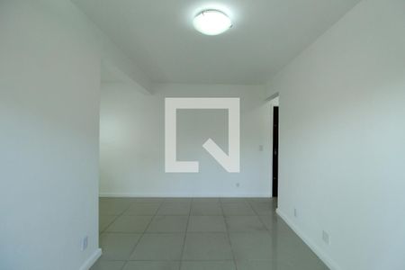 Sala de apartamento à venda com 2 quartos, 59m² em Pechincha, Rio de Janeiro