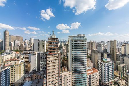 Vista do Quarto 1 de apartamento para alugar com 2 quartos, 52m² em Santa Efigênia, São Paulo