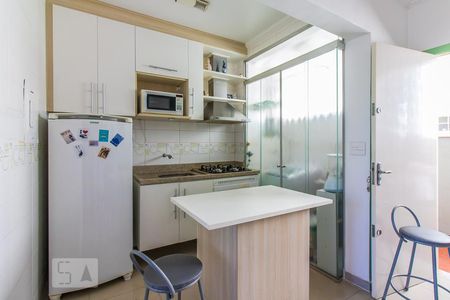 Cozinha de apartamento para alugar com 2 quartos, 52m² em Santa Efigênia, São Paulo