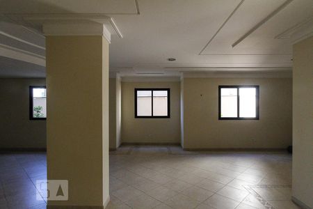 Apartamento para alugar com 70m², 3 quartos e 2 vagasÁrea comum - Salão de festas