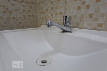 Apartamento para alugar com 65m², 3 quartos e 1 vagaBanheiro - torneira