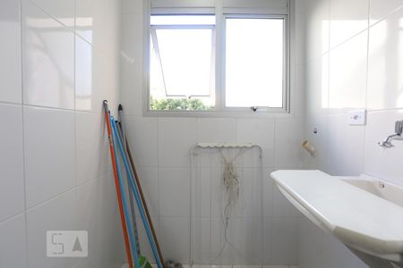 Apartamento para alugar com 65m², 3 quartos e 1 vagaÁrea de Serviço